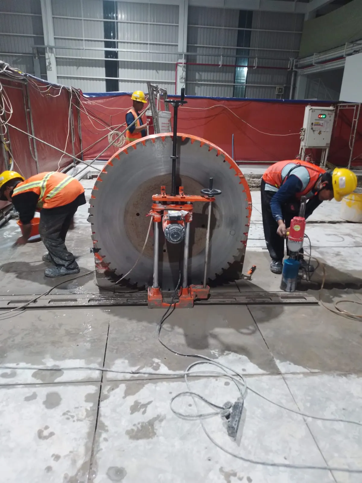Panduan Lengkap Layanan Jasa Coring dan Cutting Beton untuk Proyek Konstruksi